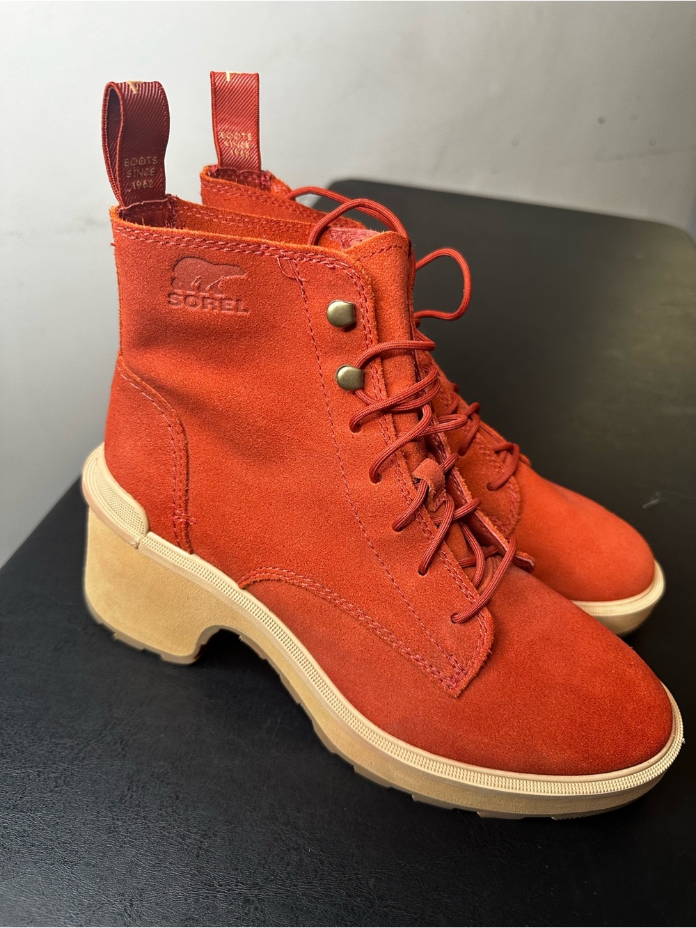 Sorel Women's burnt orange Suede Lace-Up Platform Boot
